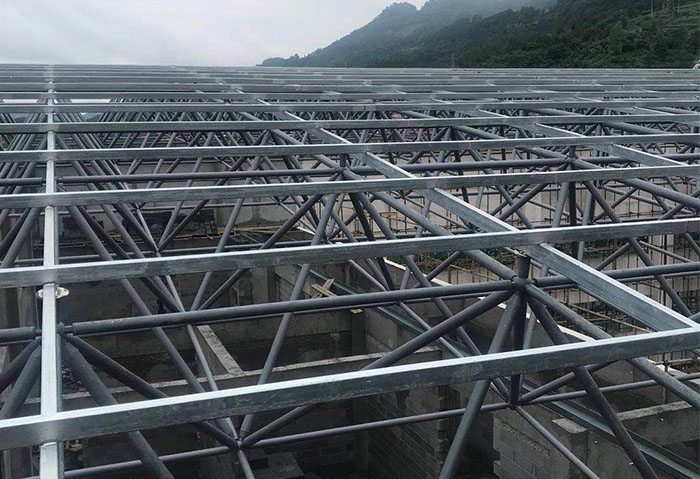 五常仁怀冠英学校艺体楼网架