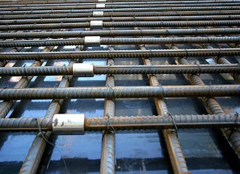 五常为什么建楼房时，要在钢筋上加一排小圆环？原来作用这么大